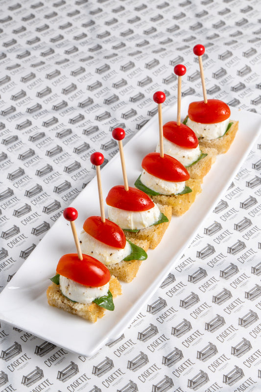 Focaccia bite, tomato & mozzarella